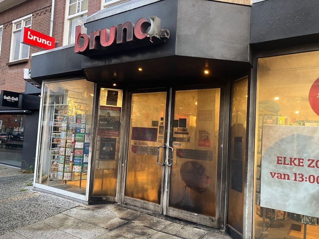 Twee aanhoudingen voor explosie bij Bruna op de Daalseweg