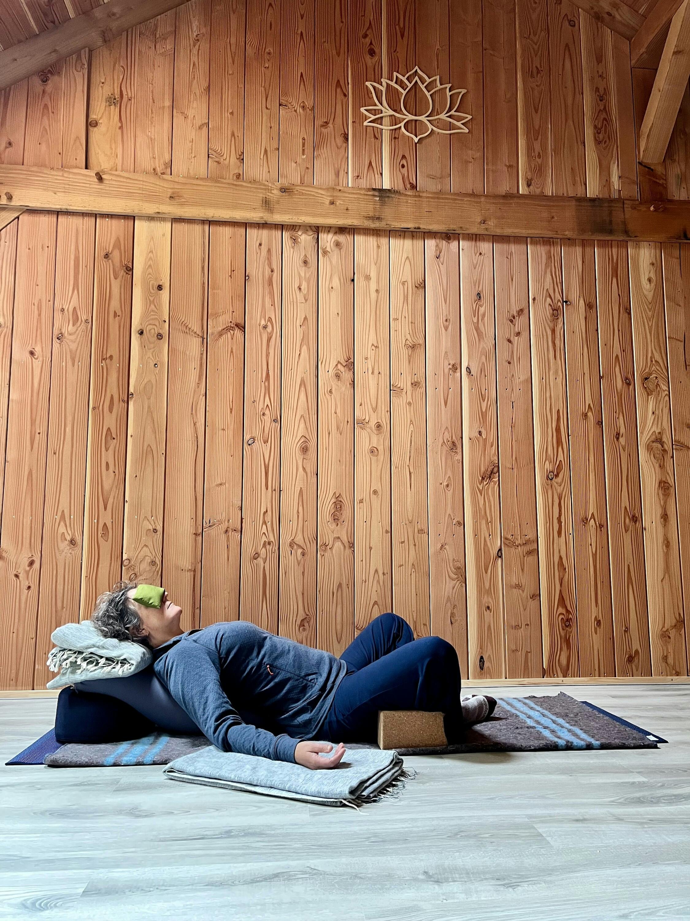 Restorative yoga elke 1e vrijdag van de maand