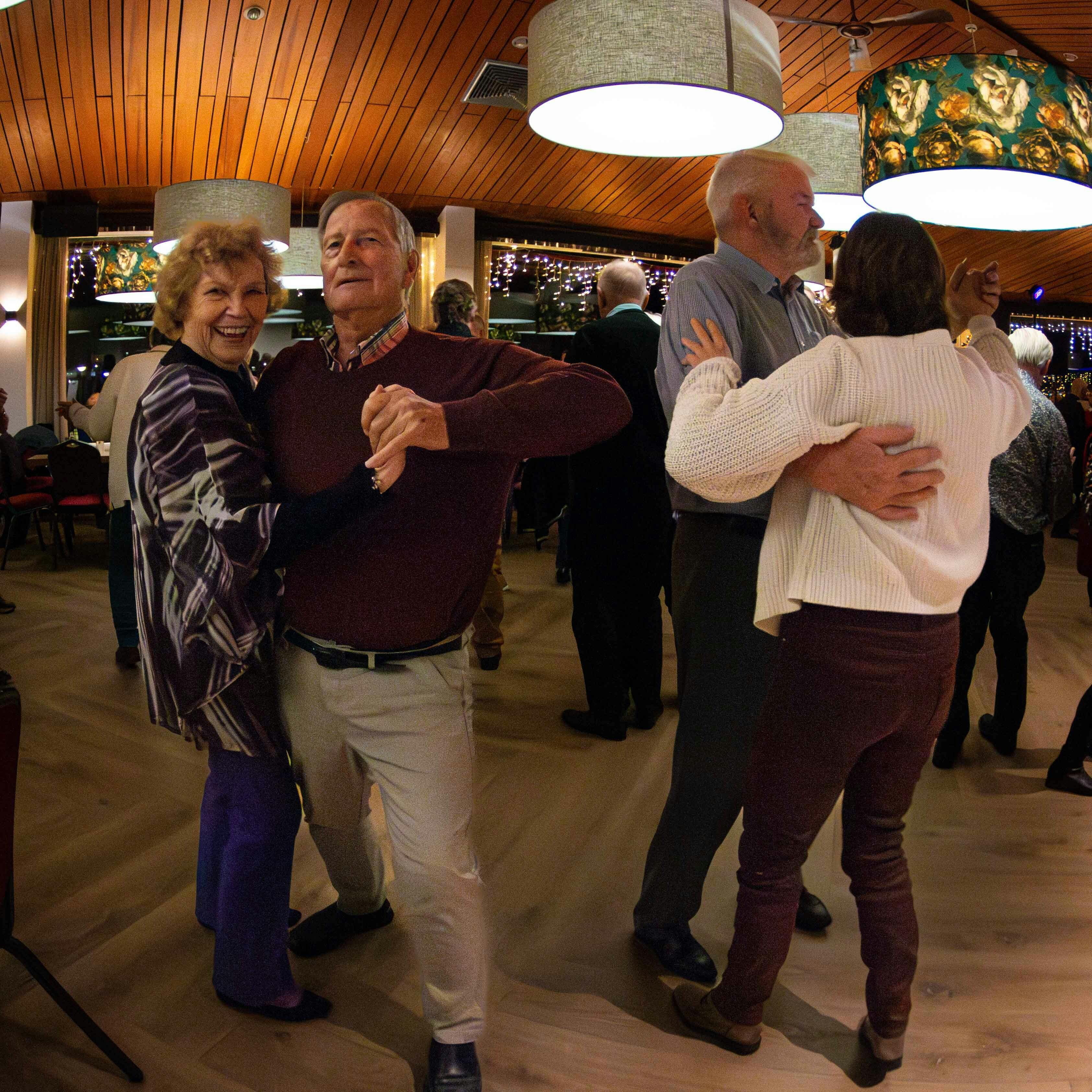 Beleef de gezelligheid bij Burgerlust in OBG