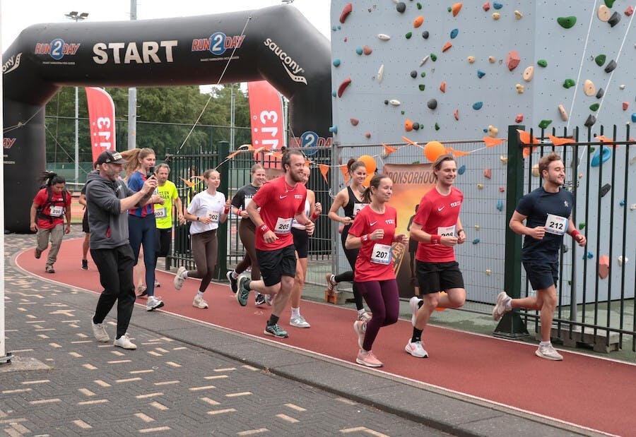 SponsorHoop Run steunt Stichting 113