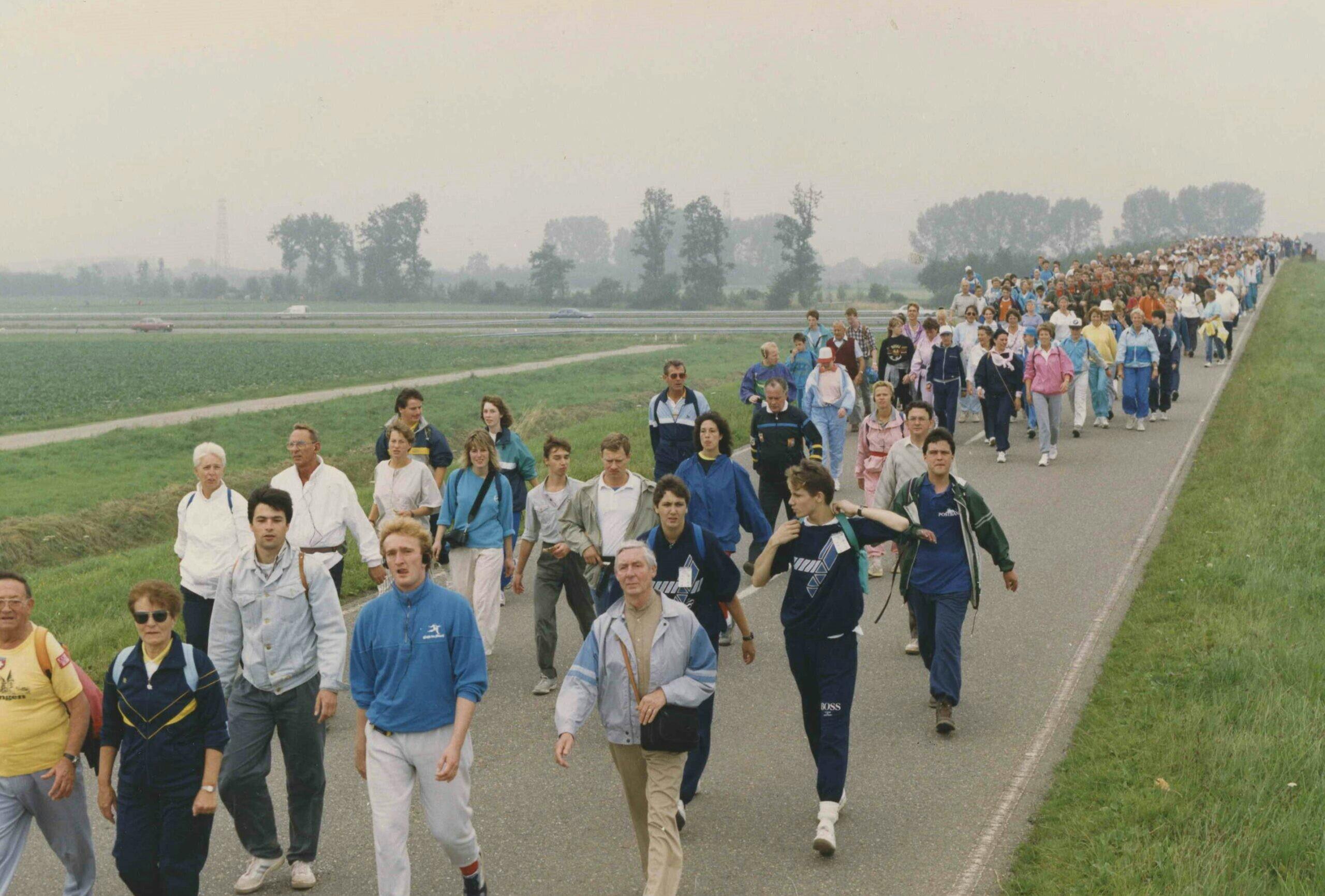 Expositie HEMA etalages: De 4Daagse in beeld!
