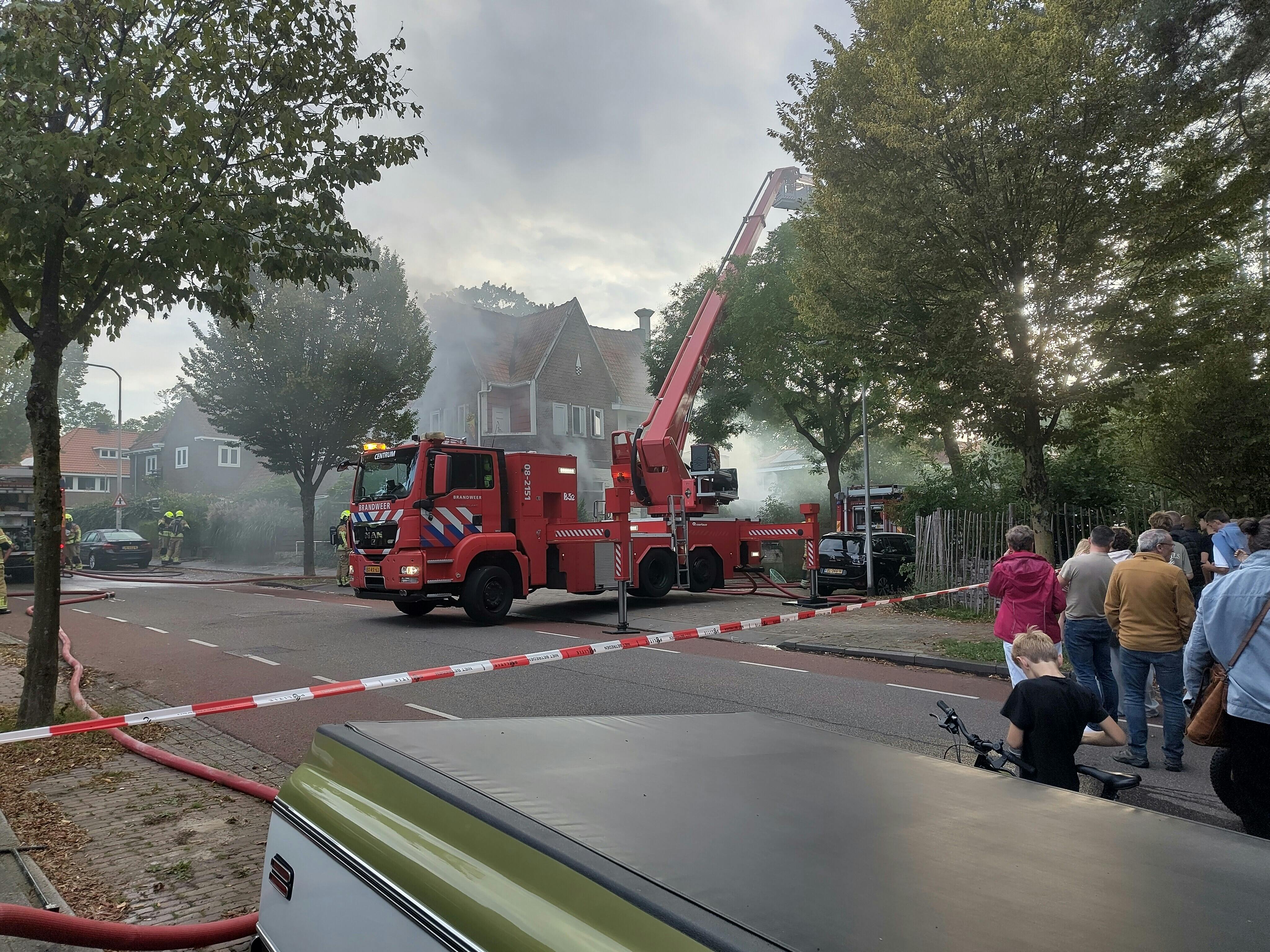 Buurtgenoten verenigd na de chaos!